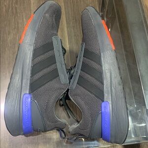 Adidas Men's Black and Blue Sneakers